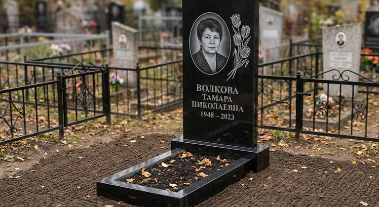 Памятник с гравировкой тюльпанов — выполненная работа «Волкова» в Нижневартовске