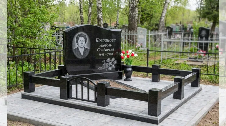 Памятник с гравировкой тюльпанов — выполненная работа «Богданова» в Нижневартовске