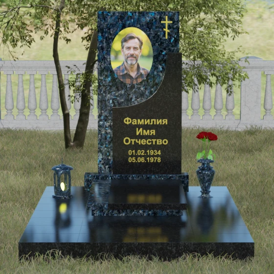 Вертикальный гранитный памятник с крестом в Челябинске, гранит Блю Перл, вид 2