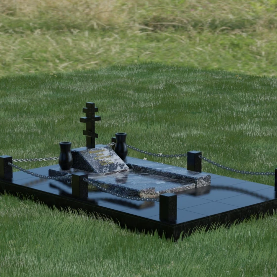 Горизонтальный православный памятник из гранита во Владивостоке, гранит амфиболит, вид 5