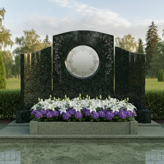 Гранитный вертикальный памятник — комплекс в Барнауле, гранит Балтик грин