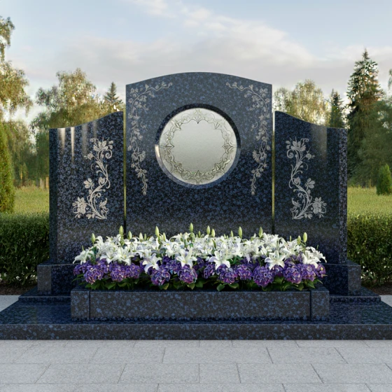 Гранитный вертикальный памятник — комплекс в Барнауле, гранит Блю Перл