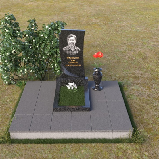 Вертикальный памятник из гранита лезниковский в Барнауле, гранит Габбро-диабаз, вид 3